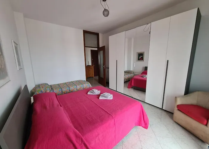 Spicchio Di Mare Su By Portofinovacanze